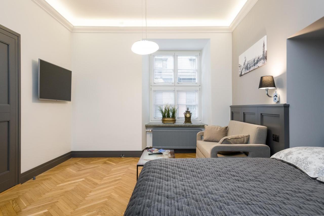 Luxury Apartment At The Main Square Tomasza Street Krakkó Kültér fotó